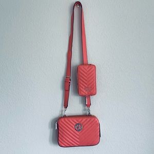 Guess Blakey Cross Body Bag ✨